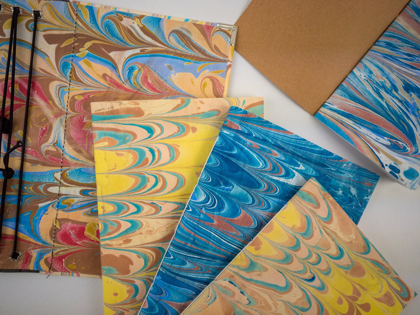 5.5''x8.25'' Hand-marbled traveler's notebook, Journal